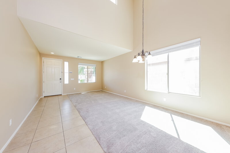 2,340/Mo, 30268 N 73rd Ln Peoria, AZ 85383 Living Room View 2