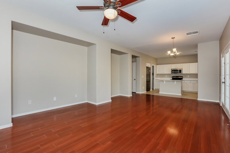 3,500/Mo, 4516 E Los Alamos St Gilbert, AZ 85295 Living Room View