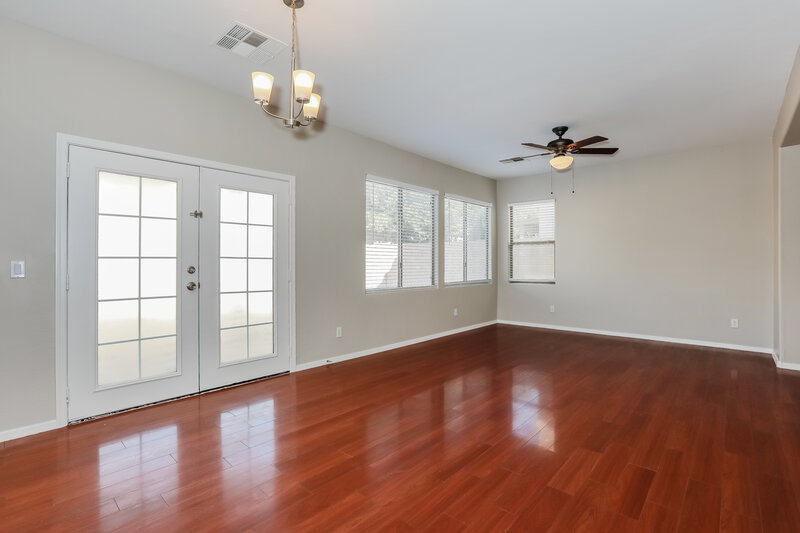 3,500/Mo, 4516 E Los Alamos St Gilbert, AZ 85295 Dining Room View