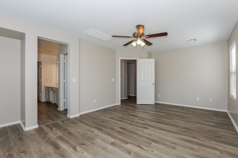 3,500/Mo, 4516 E Los Alamos St Gilbert, AZ 85295 Main Bedroom View 2