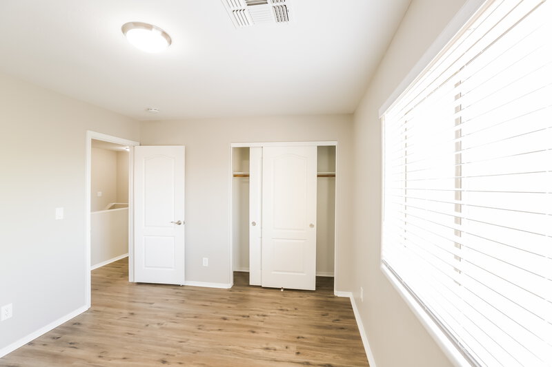 2,400/Mo, 5525 W Ellis Dr Laveen, AZ 85339 Bedroom View 2