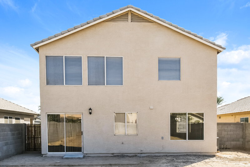 2,250/Mo, 790 E Saragosa St Chandler, AZ 85225 Rear View