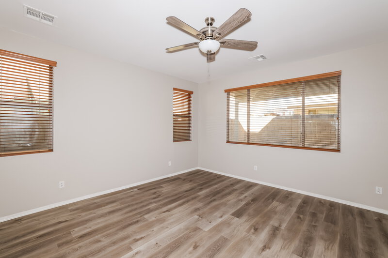 1,865/Mo, 17434 W Lisbon Ln Surprise, AZ 85388 Living Room View