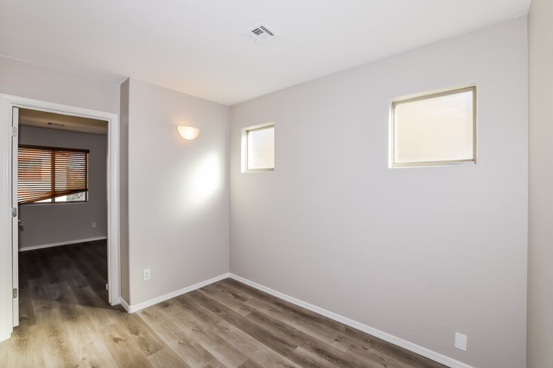 1,865/Mo, 17434 W Lisbon Ln Surprise, AZ 85388 Loft View