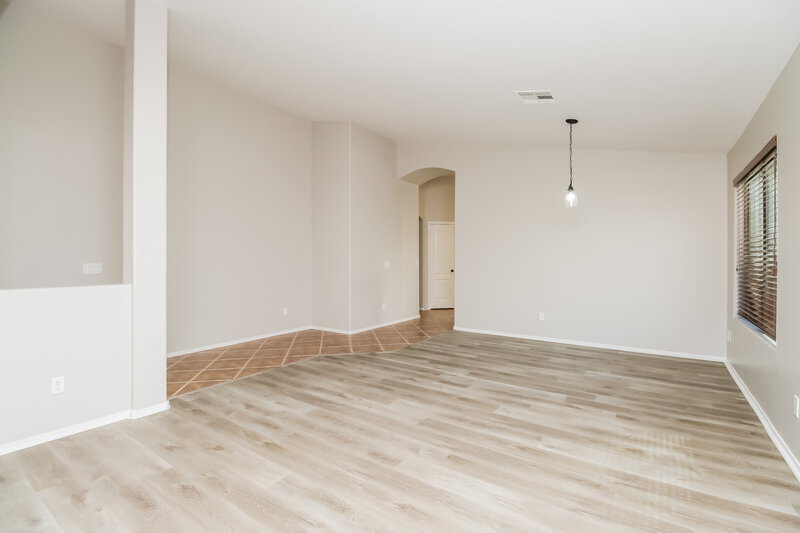 2,410/Mo, 23425 S 223rd Pl Queen Creek, AZ 85142 Living Room View 2