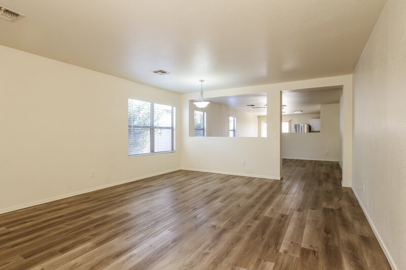 1,795/Mo, 11841 W Wethersfield Rd El Mirage, AZ 85335 Living Room View