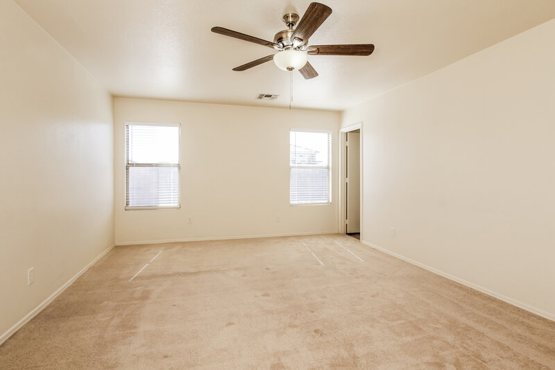 1,795/Mo, 11841 W Wethersfield Rd El Mirage, AZ 85335 Main Bedroom View