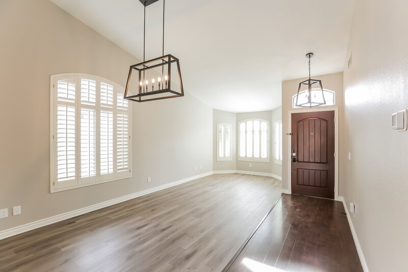 2,275/Mo, 15864 W Linden St Goodyear, AZ 85338 Living Room View