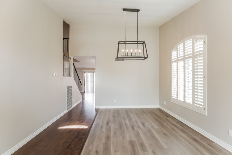 2,275/Mo, 15864 W Linden St Goodyear, AZ 85338 Living Room View 2