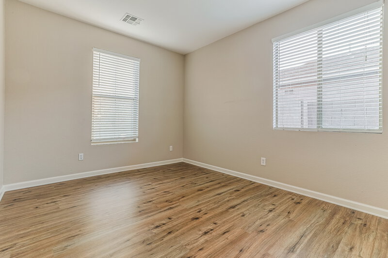 2,430/Mo, 41282 N Vine Ave San Tan Valley, AZ 85140 Bedroom View 3