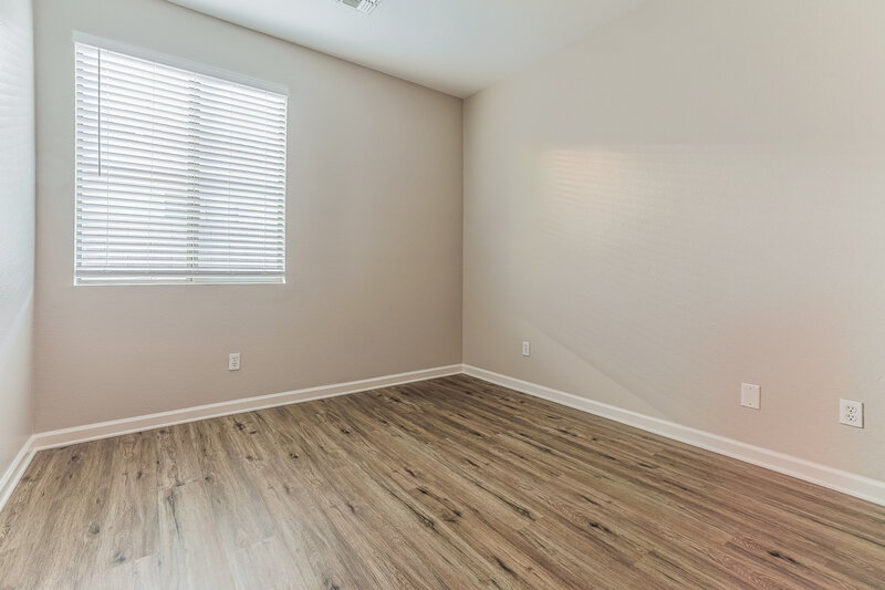 2,430/Mo, 41282 N Vine Ave San Tan Valley, AZ 85140 Bedroom View 4