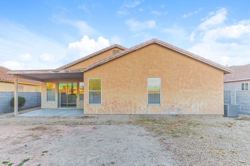 2,430/Mo, 41282 N Vine Ave San Tan Valley, AZ 85140 Rear View
