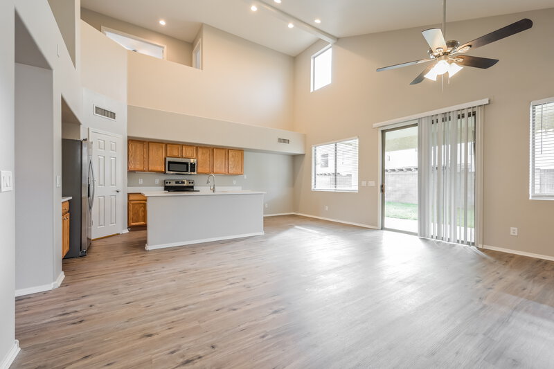 2,525/Mo, 16043 W Maui Ln Surprise, AZ 85379 Dining Room View