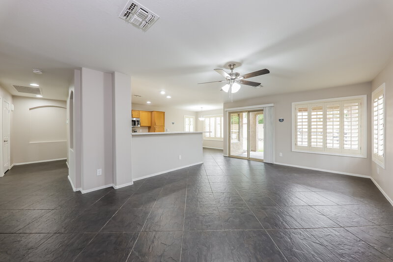 1,965/Mo, 15837 W Ironwood St Surprise, AZ 85374 Living Room View 2