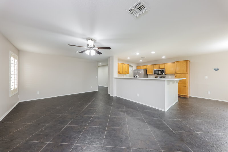 1,965/Mo, 15837 W Ironwood St Surprise, AZ 85374 Living Room View 3