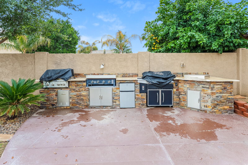 1,965/Mo, 15837 W Ironwood St Surprise, AZ 85374 Rear View 2