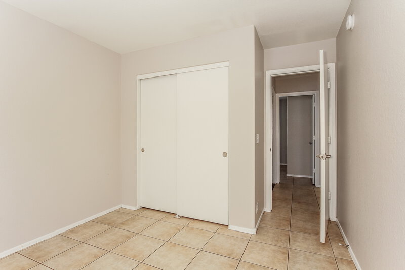 2,260/Mo, 8745 W Tuckey Ln Glendale, AZ 85305 Bedroom View 2