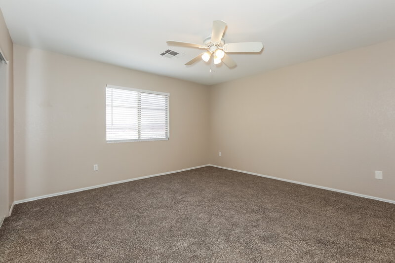 1,975/Mo, 1190 S Red Rock Ct Unit B Gilbert, AZ 85296 Main Bedroom View