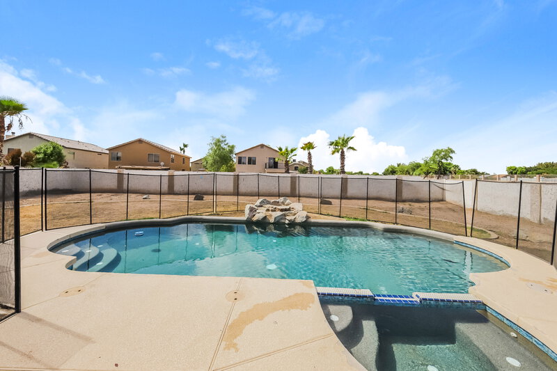 2,500/Mo, 10457 W Oregon Ave Glendale, AZ 85307 Rear View 2