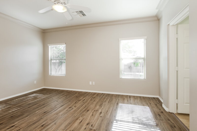 2,295/Mo, 11721 W Daley Ln Sun City, AZ 85373 Main Bedroom View