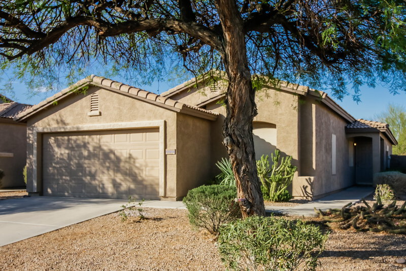 1,690/Mo, 43464 W Colby Dr Maricopa, AZ 85138 Front View