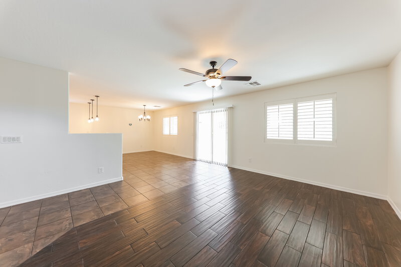 2,315/Mo, 11823 W Softwind Dr Sun City, AZ 85373 Living Room View 2