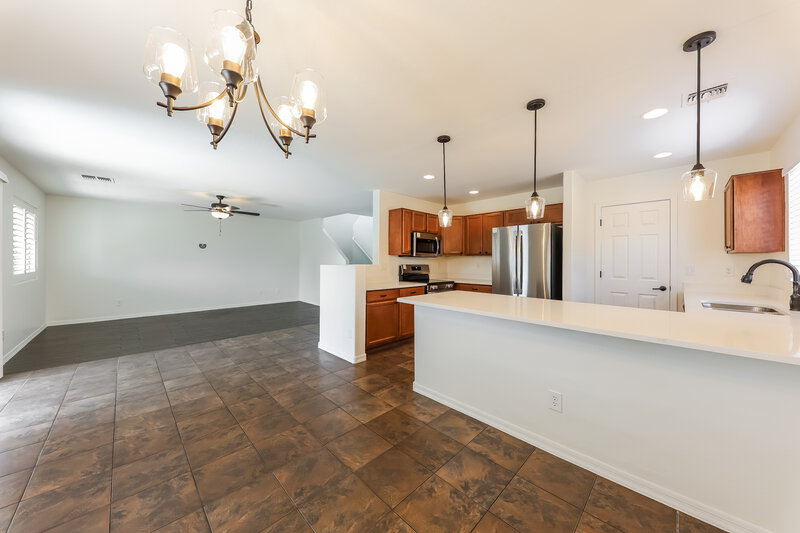 2,315/Mo, 11823 W Softwind Dr Sun City, AZ 85373 Dining Room View