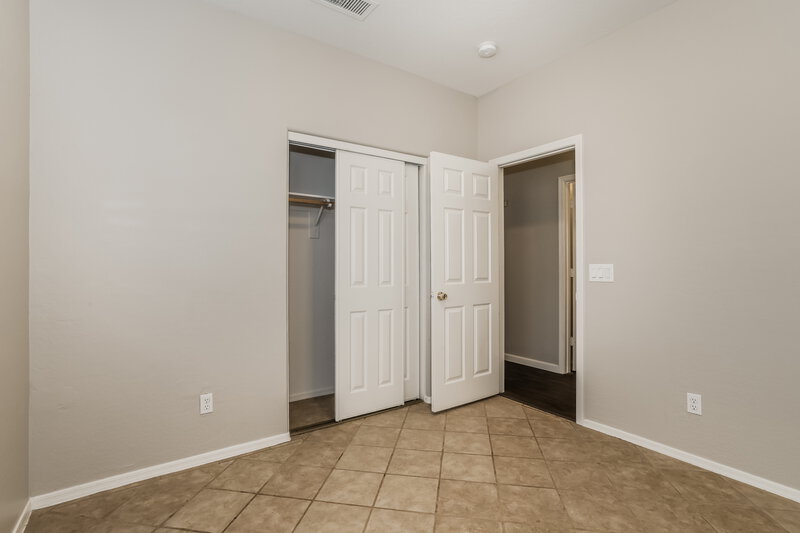 1,840/Mo, 11170 W Holly St Avondale, AZ 85392 Bedroom View 2