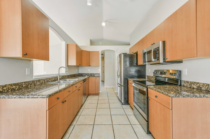 2,355/Mo, 146 W Melody Ct Gilbert, AZ 85233 Kitchen View