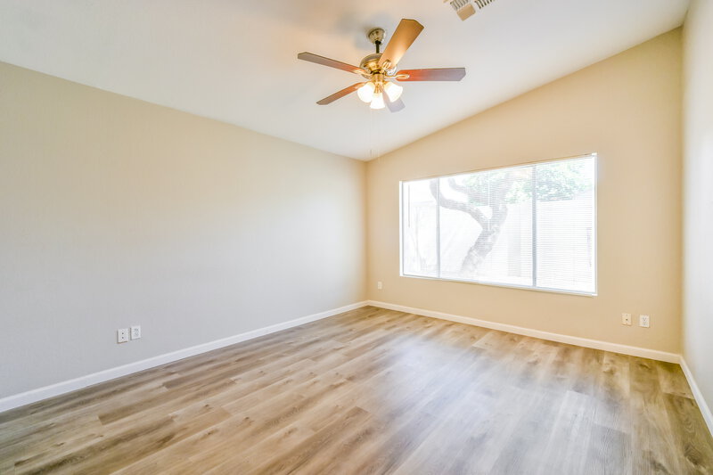 2,355/Mo, 146 W Melody Ct Gilbert, AZ 85233 Main Bedroom View