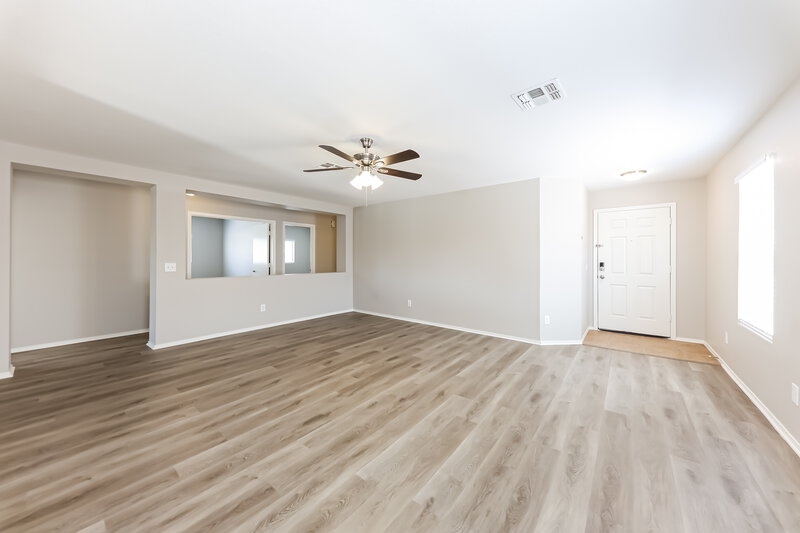 2,375/Mo, 3033 W Desert Vista Trl Phoenix, AZ 85083 Living Room View 3