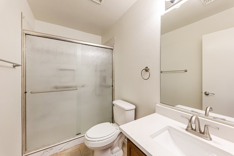 2,375/Mo, 3033 W Desert Vista Trl Phoenix, AZ 85083 Bathroom View