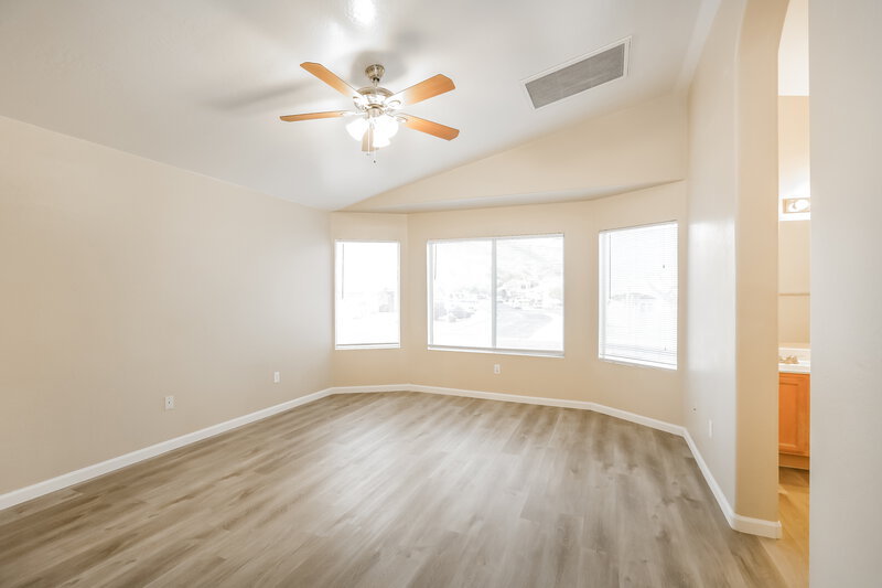 2,670/Mo, 1316 E Thunderhill Pl Phoenix, AZ 85048 Misc View 11