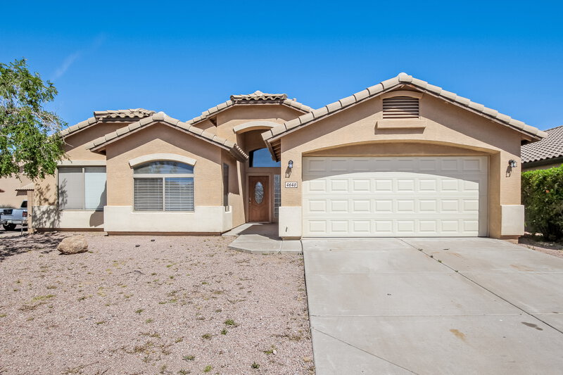 2,085/Mo, 4640 W Magdalena Ln Laveen, AZ 85339 External View