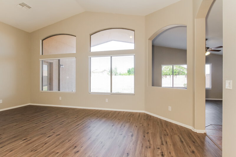 2,085/Mo, 4640 W Magdalena Ln Laveen, AZ 85339 Living Room View