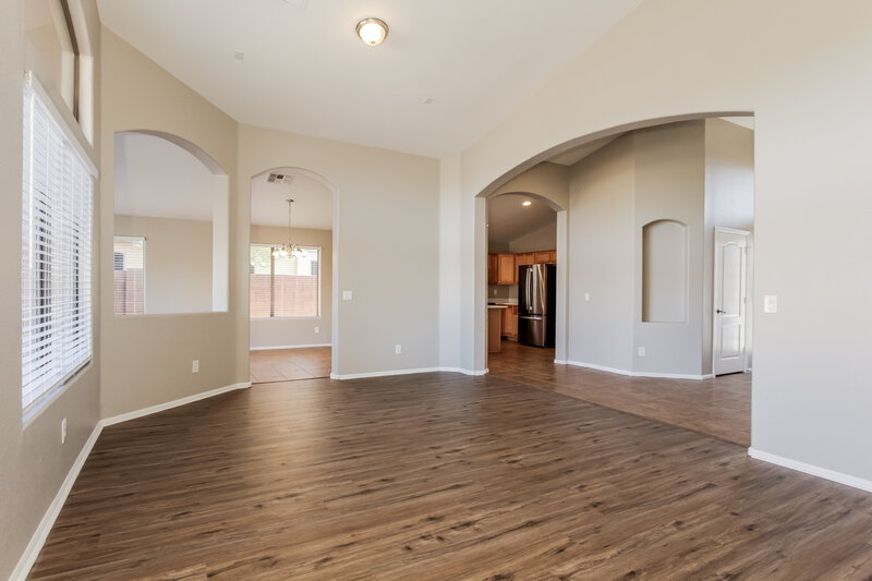 2,085/Mo, 4640 W Magdalena Ln Laveen, AZ 85339 Living Room View 2