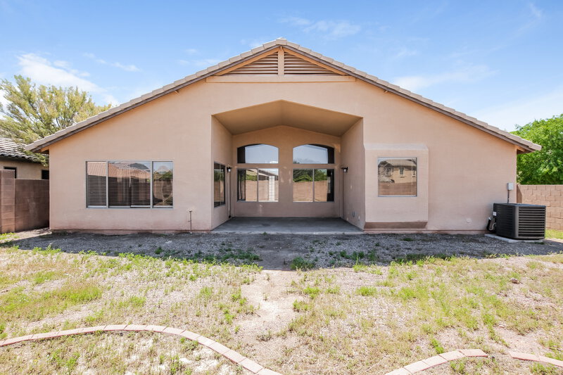 2,085/Mo, 4640 W Magdalena Ln Laveen, AZ 85339 Rear View 2