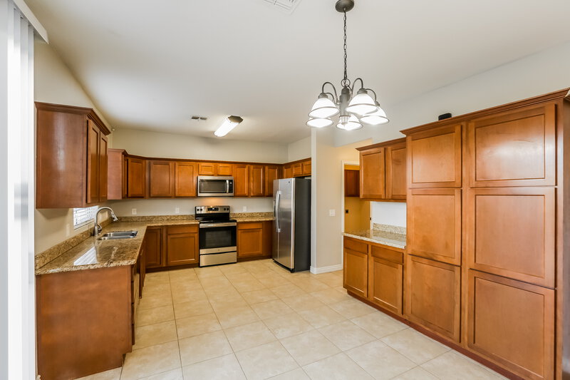 3,230/Mo, 16250 W Larkspur Drive Goodyear, AZ 85338 Dining Room View