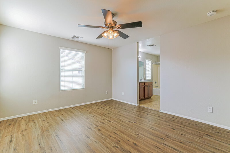 1,975/Mo, 1644 S Chatsworth Mesa, AZ 85209 Main Bedroom View