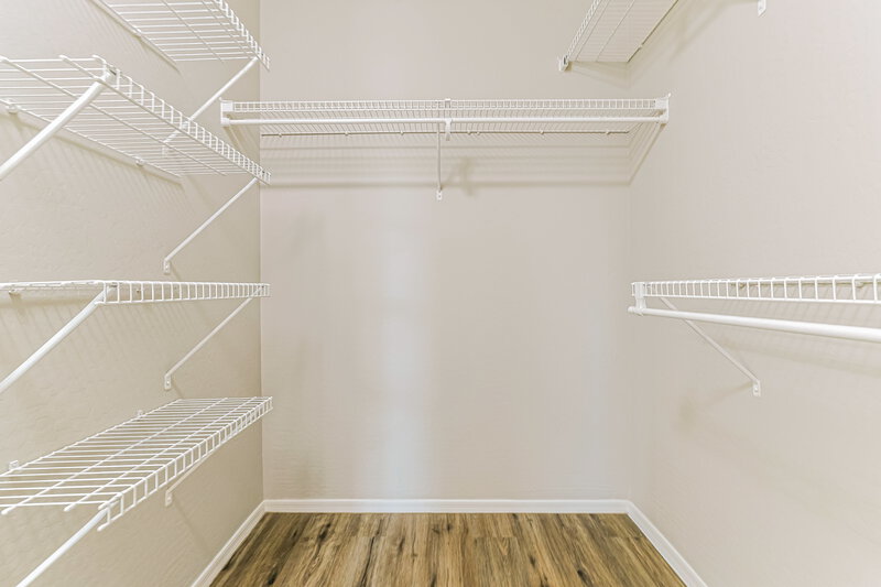 1,975/Mo, 1644 S Chatsworth Mesa, AZ 85209 Walk In Closet View