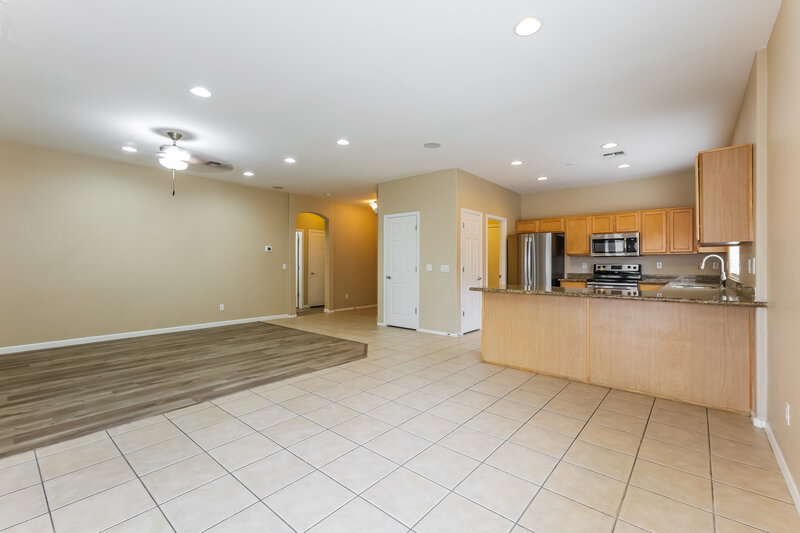 2,215/Mo, 8866 W Hilton Ave Tolleson, AZ 85353 Misc View 5