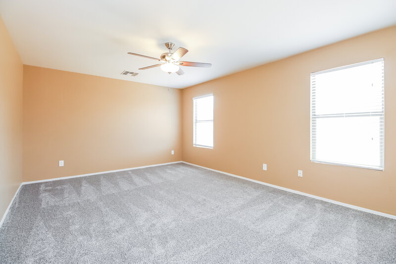 2,080/Mo, 2601 W Spencer Run Phoenix, AZ 85041 Main Bedroom View 2