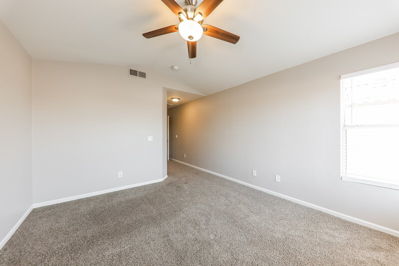 2,440/Mo, 4907 W Marco Polo Rd Glendale, AZ 85308 Main Bedroom View 2