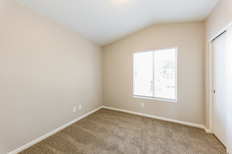 2,415/Mo, 4907 W Marco Polo Rd Glendale, AZ 85308 Bedroom View 2