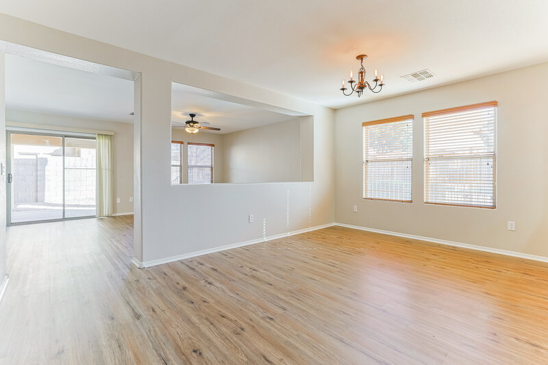 2,285/Mo, 21132 E Tierra Grande Dr Queen Creek, AZ 85142 Living Room View 2