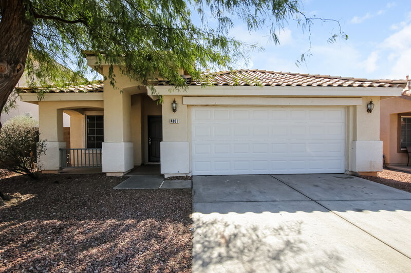 2,215/Mo, 4101 W Wethersfield Rd Phoenix, AZ 85029 External View