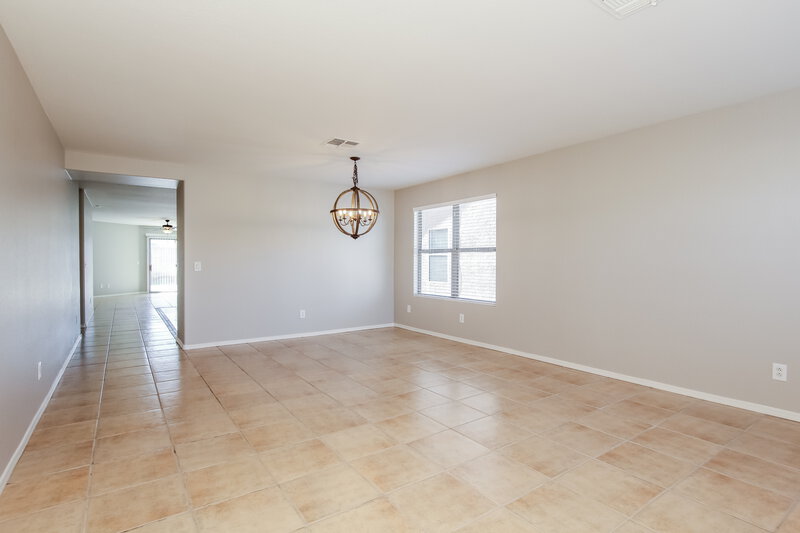 2,060/Mo, 11549 W Columbine Dr El Mirage, AZ 85335 Living Room View