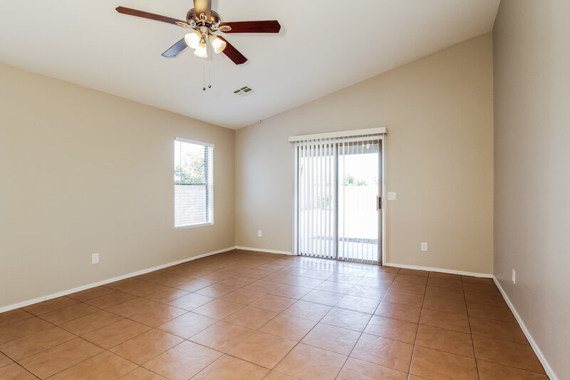 1,990/Mo, 1840 S 106th Ln Tolleson, AZ 85353 Living Room View