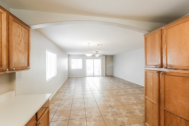 2,035/Mo, 2650 S 84th Dr Tolleson, AZ 85353 Kitchen View