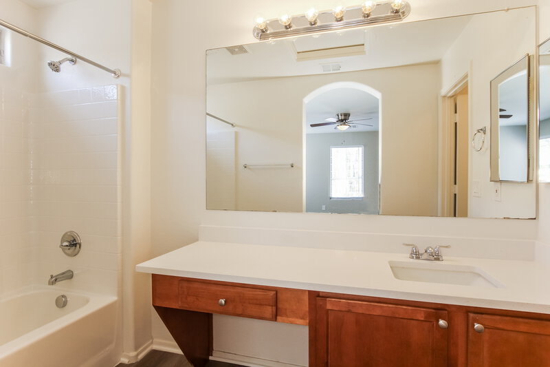 2,015/Mo, 6525 W Monroe St Phoenix, AZ 85043 Misc View 6